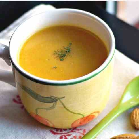 Healthy Apple Almond Soup