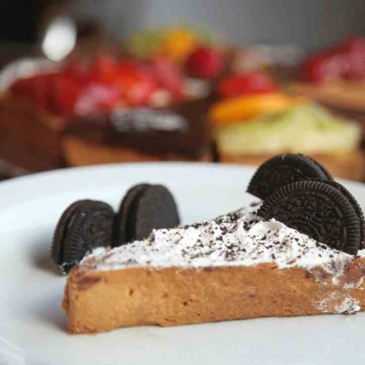 Oreo Tart with Butter Cream Filling