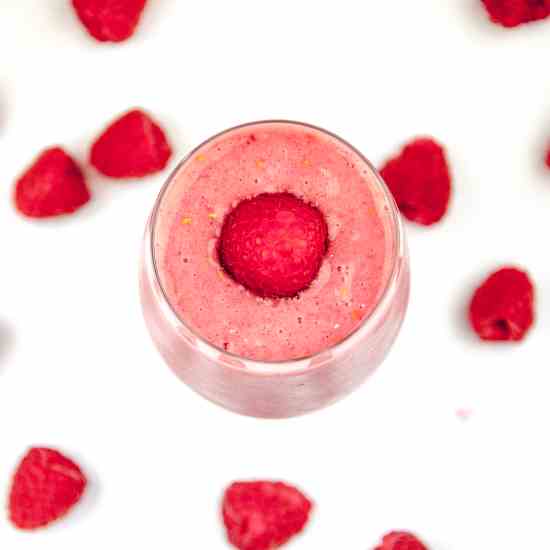 Raspberry and Pineapple Smoothie