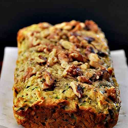 Easy Walnut & Zucchini Loaf