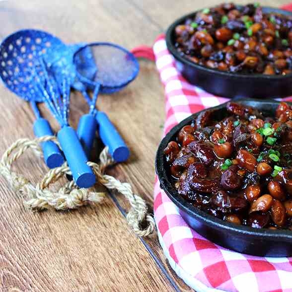 Honey Bacon Baked Beans