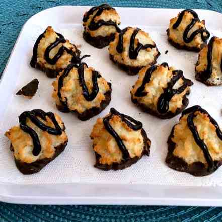 GF/DF Chocolate Dipped Macaroons