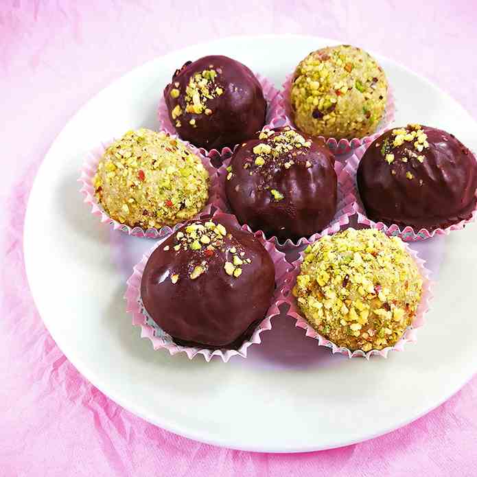 Vegan Matcha Pistachio Truffles