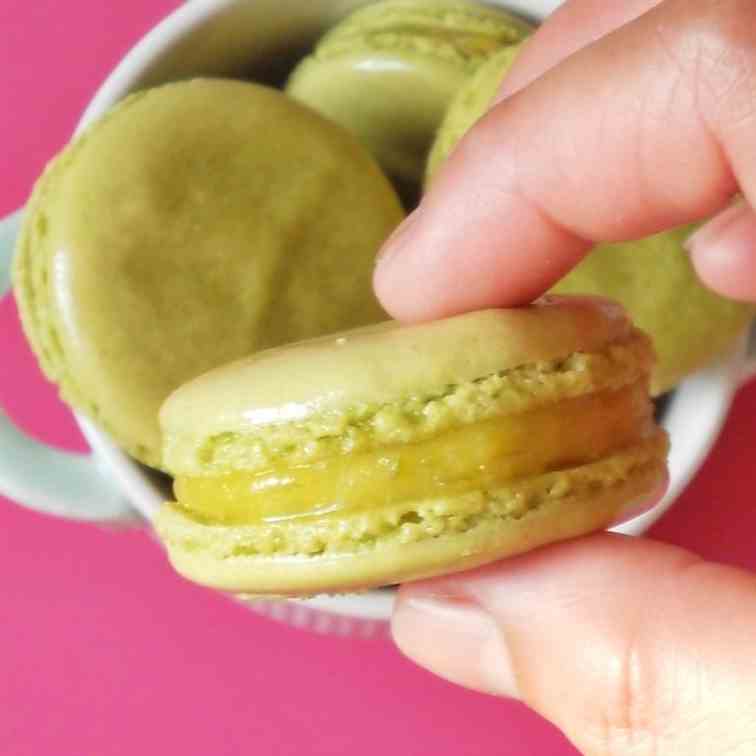 Matcha Macaroons with Green Lemon Curd