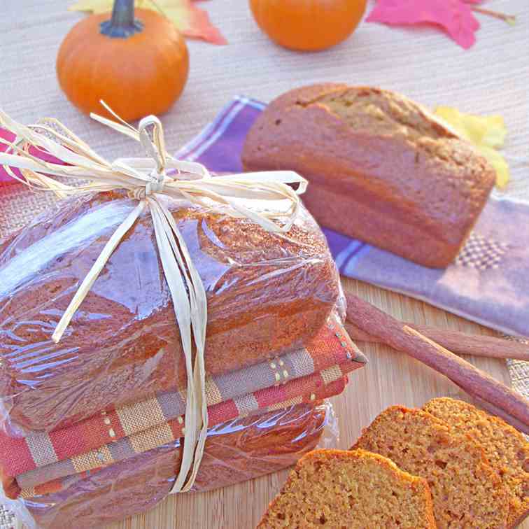 Mini Pumpkin Spice Bread