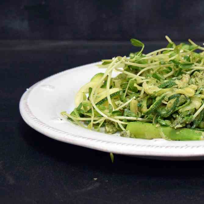 Zucchini Noodles with Asparagus and Mint P