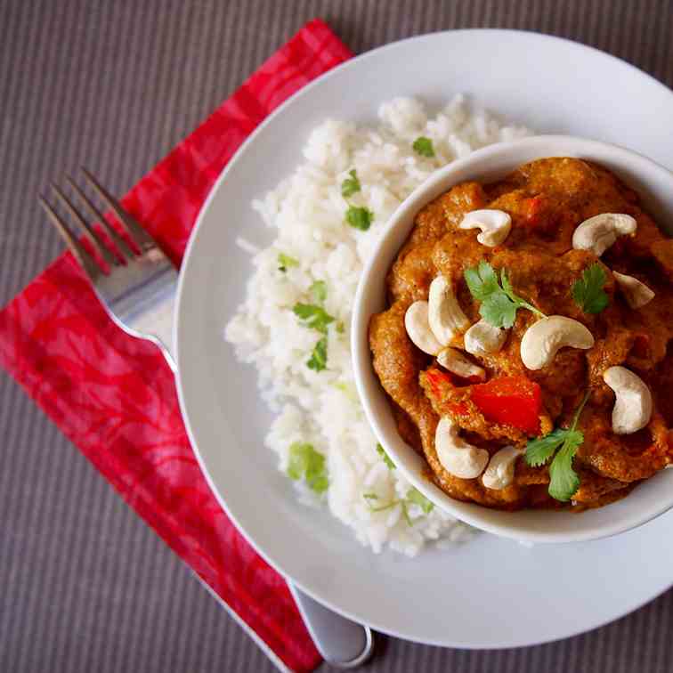 Creamy indian cashew chicken