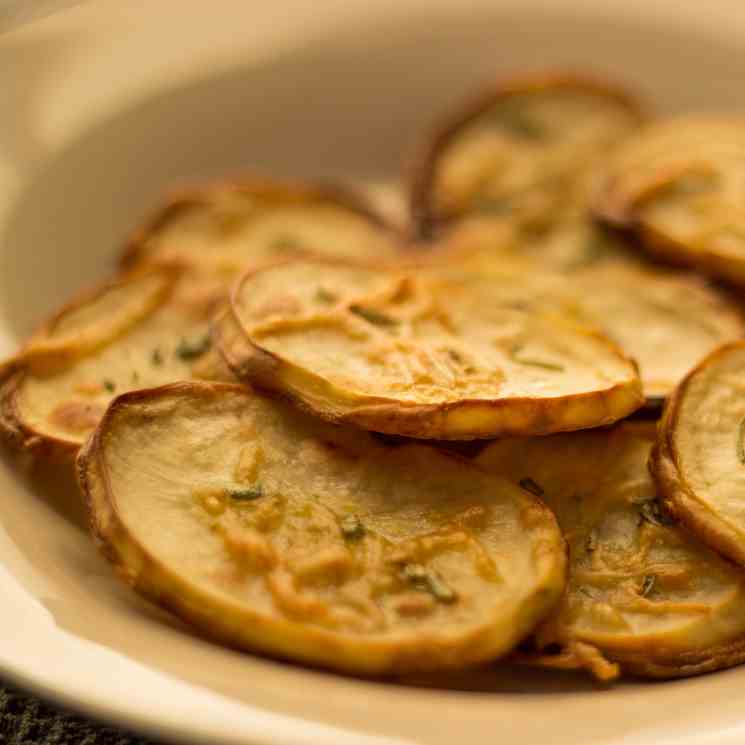 Baked rosemary and parmesan potato chips