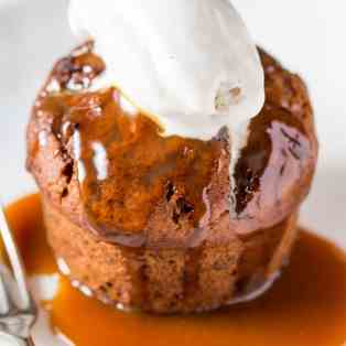 Vegan sticky toffee pudding