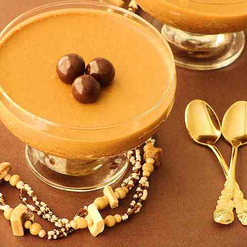 Cinnamon spiced coffee mousse