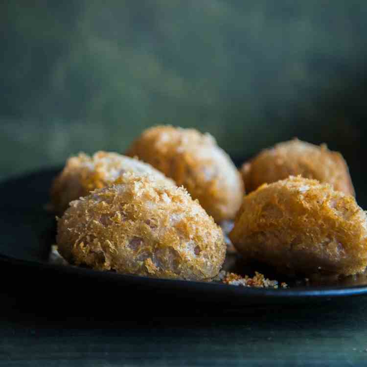 Fried Taro Puff