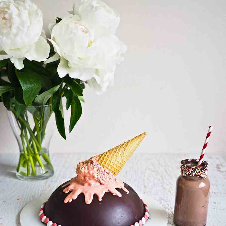 A Chocolate Smash Cake