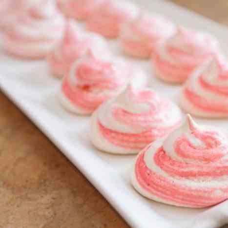 Meringue Kisses