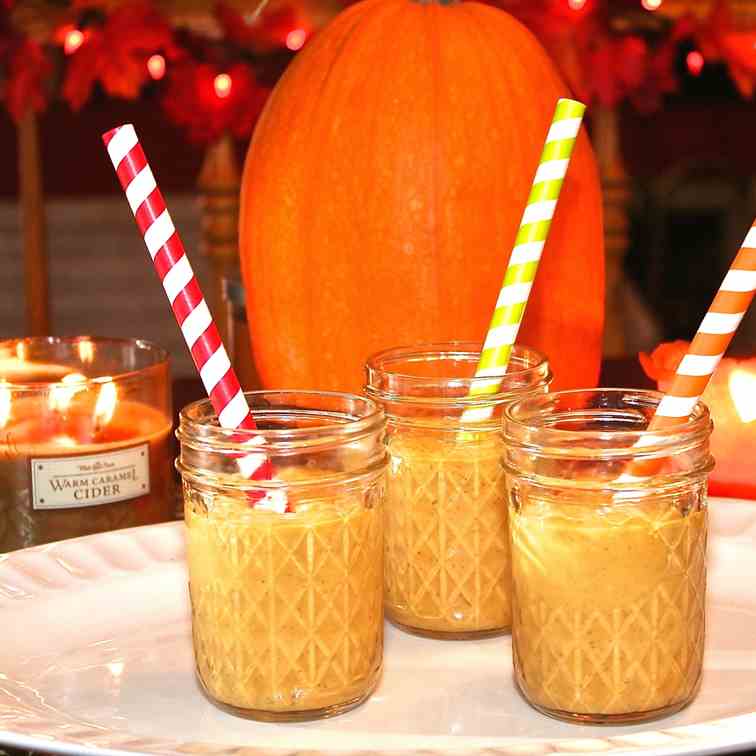 Paleo Apple Pumpkin Fall Smoothie