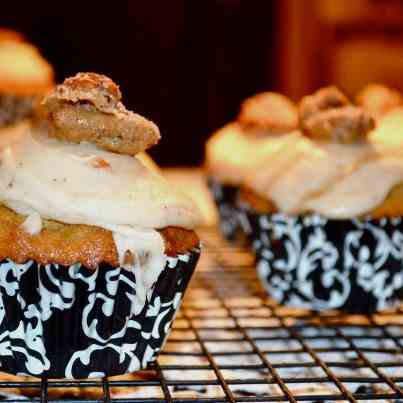 Banana-Nut Cupcakes