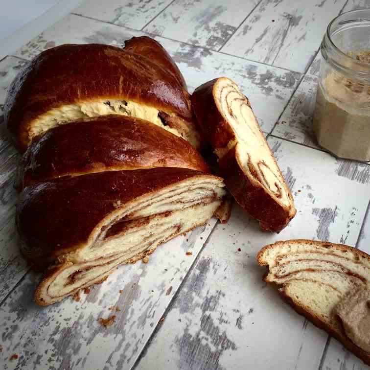 Cinnamon swirl bread