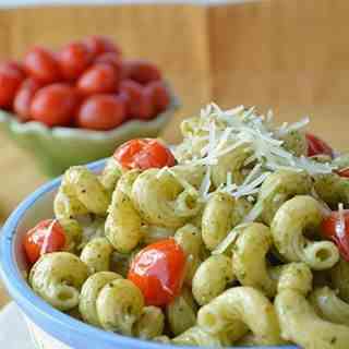 Pesto Cavatappi