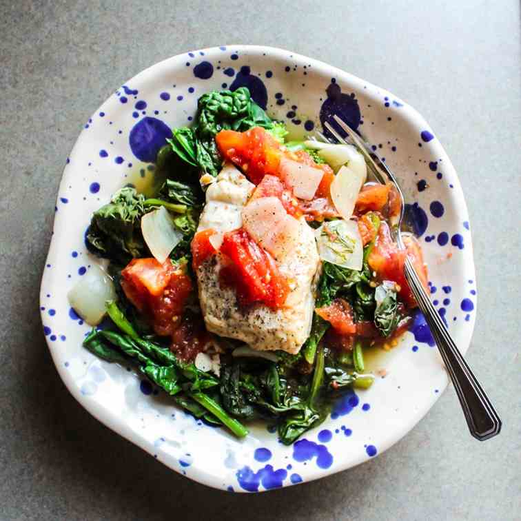 Poached Cod with Spinach and Broccoli