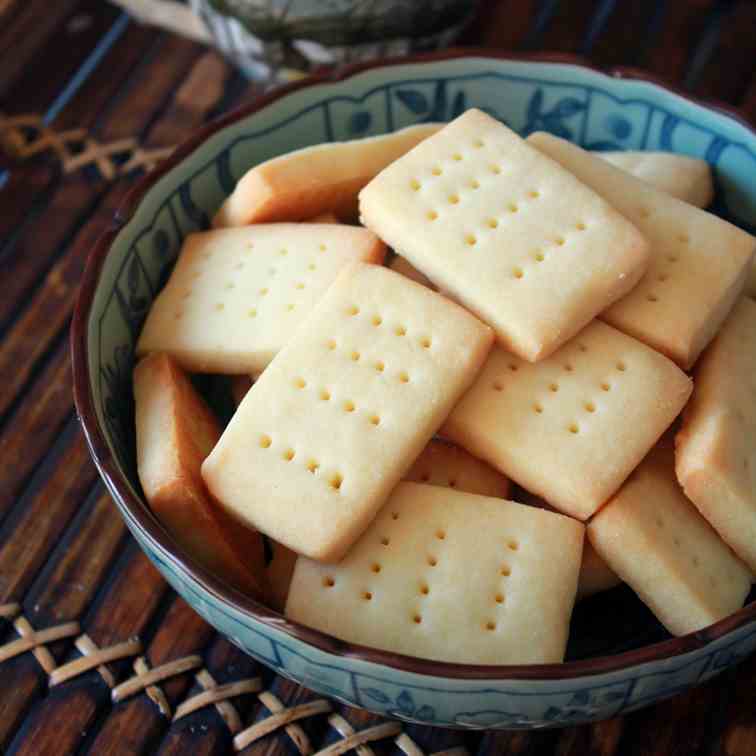 Simple Shortbread Cookie