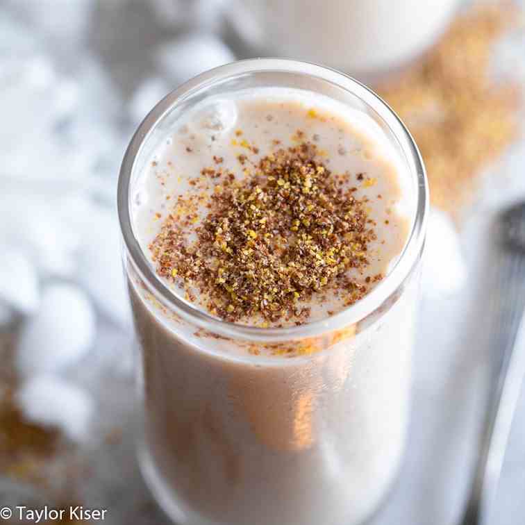 Banana Cashew Flax Smoothie 