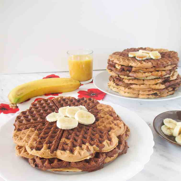 Banana brownie marble waffles