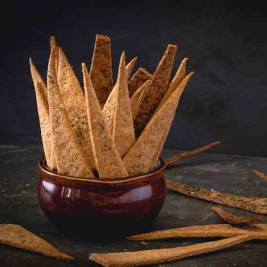 BBQ Flavoured Spelt Flour Crackers