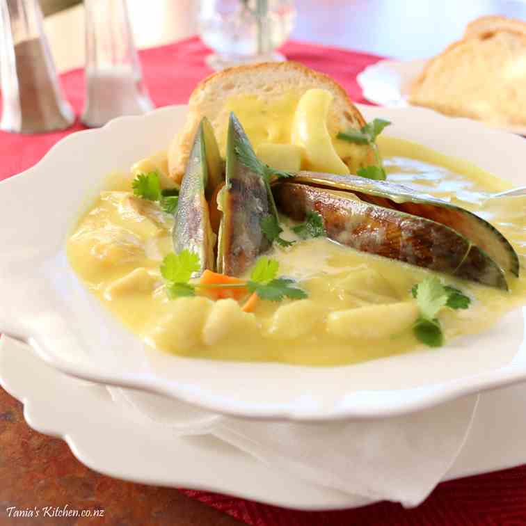 Creamy Seafood Chowder