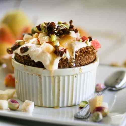 Fresh Pear and Dried Fig Instant Bran Bake
