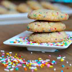 Funfetti Sprinkle Cookies