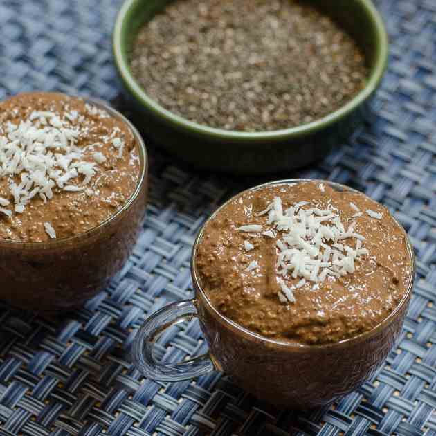 Chocolate Chia Pudding (GlutenFree, Paleo)