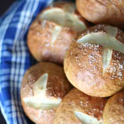 Pretzel Buns