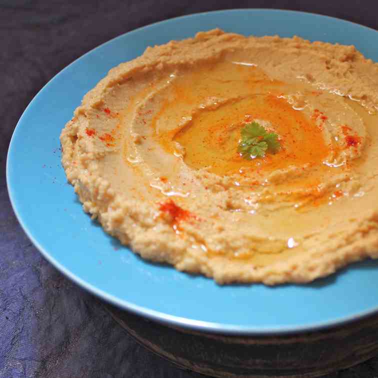 Simply Hummus