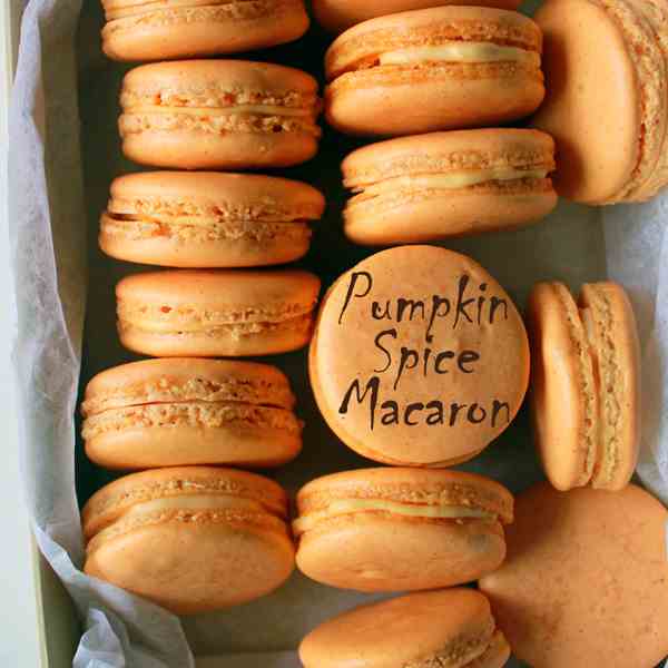 Pumpkin spice macarons