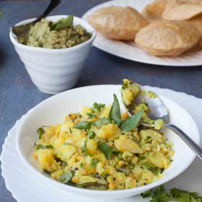 potato curry with mint chutney