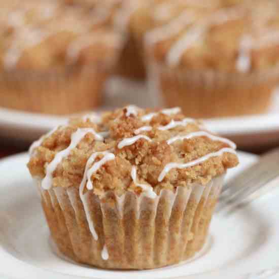 Coffee Cake Cupcakes