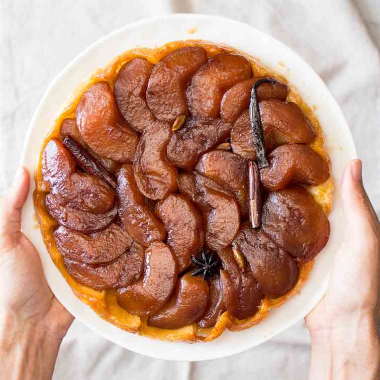 Vegan tarte tatin