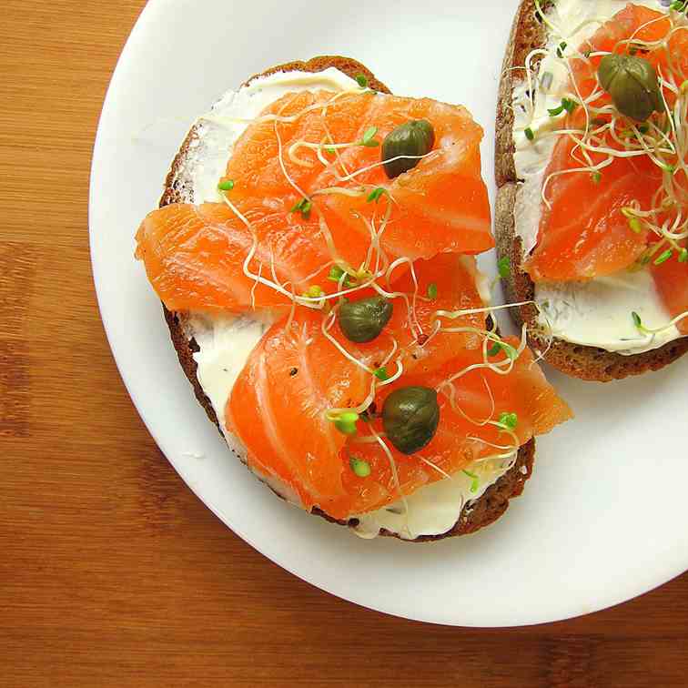 Smoked Salmon (Lox) Recipe