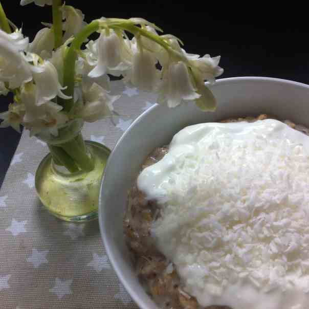Coconut Cream Pie Porridge