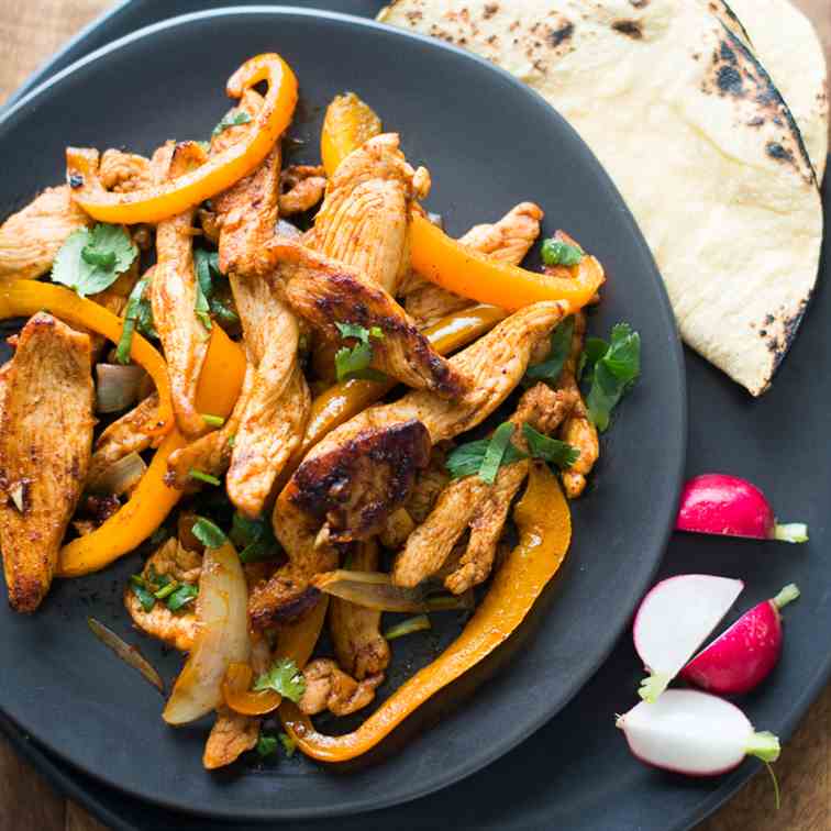 Chipotle Chicken Fajitas Recipe