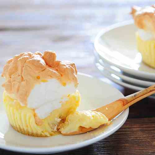 little lemon meringue pies