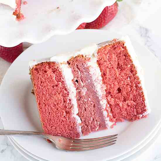 Fresh Strawberry Cake