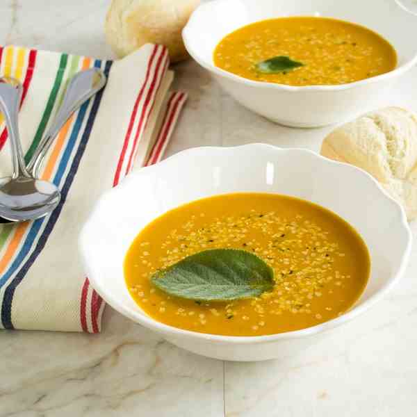 Spicy carrot amaranth soup