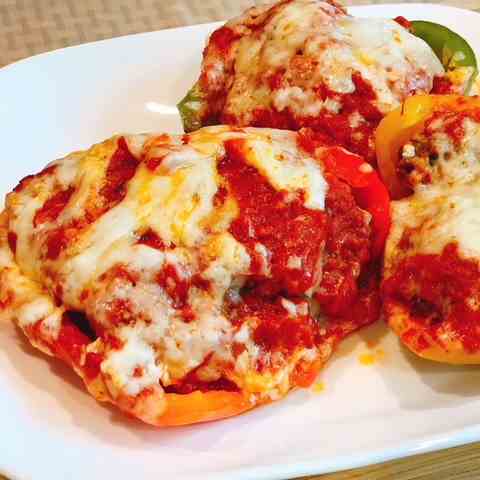 Cheesy Beef Stuffed Peppers