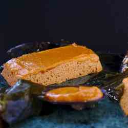 Pie mussels with seaweed and shrimp