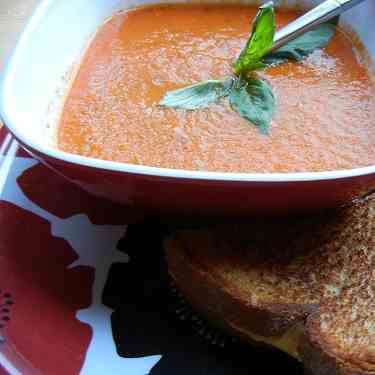 Tomato Basil Soup