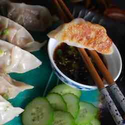 Pan-Fried Ginger Chicken Dumplings