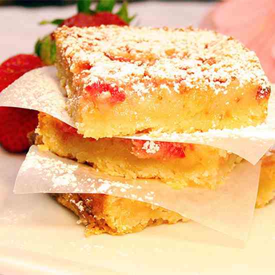 Strawberry Pineapple Lemonade Bars