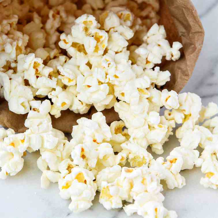 Homemade Microwave Popcorn