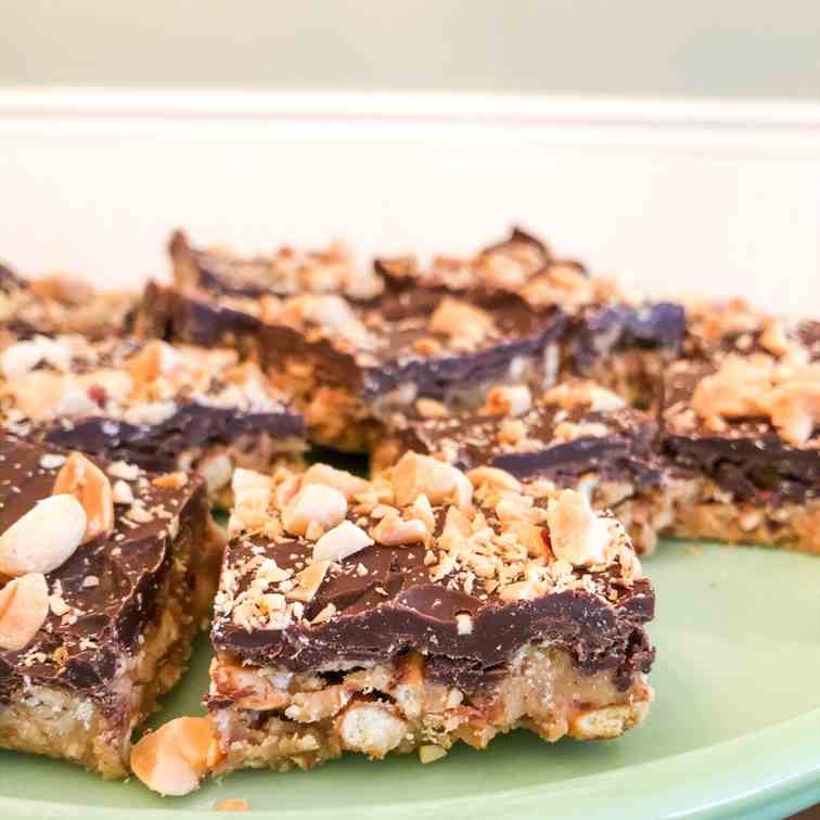 No Bake Peanut Butter Pretzel Bars