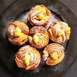 Croissant Muffins (Cruffins) with Earl Gre